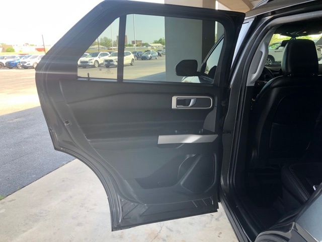 2020 Ford Explorer XLT - Photo 9