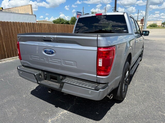 2023 Ford F-150 XLT photo 4