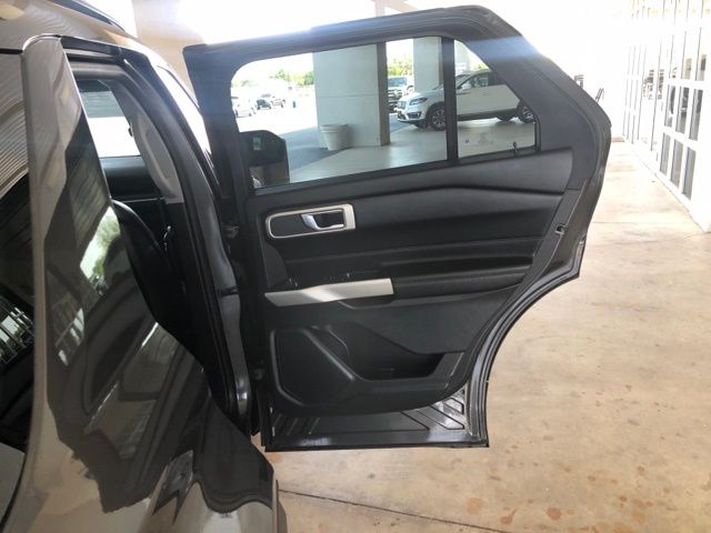 2020 Ford Explorer XLT - Photo 15