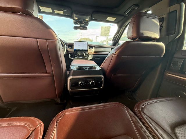 2024 Ford Expedition Limited - Photo 12