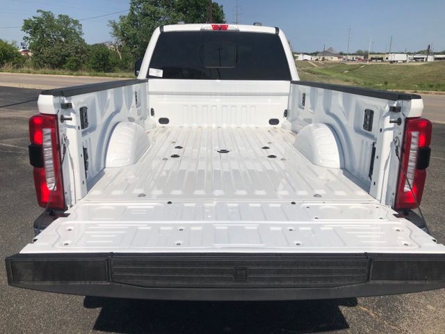 2025 Ford F-350 Super Duty Lariat - Photo 17