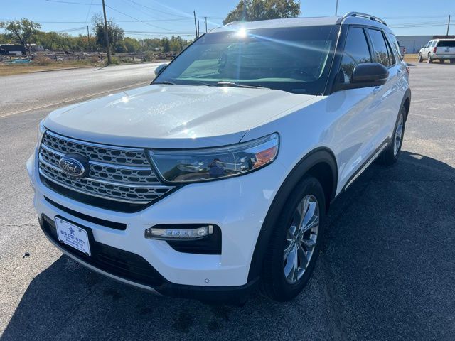 2022 Ford Explorer Limited RWD's photo
