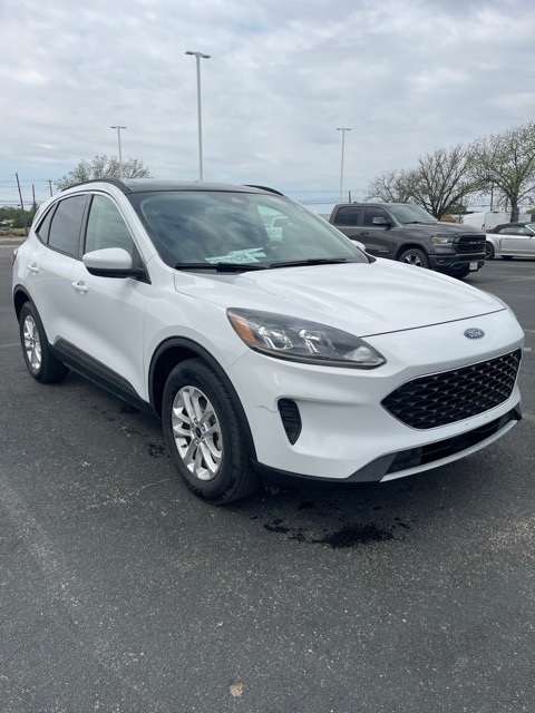 Used 2020 Ford Escape SE with VIN 1FMCU9G61LUA00288 for sale in Brownwood, TX
