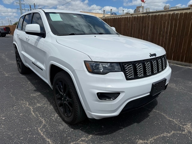 Used 2020 Jeep Grand Cherokee Altitude with VIN 1C4RJEAGXLC268442 for sale in Brownwood, TX
