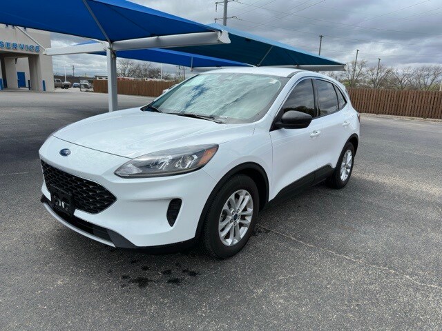 Used 2022 Ford Escape SE with VIN 1FMCU0G66NUC01442 for sale in Brownwood, TX