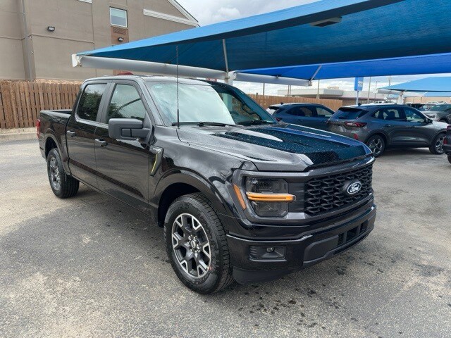 2025 Ford F-150 STX photo 3