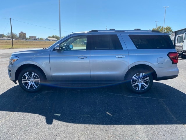 2024 Ford Expedition Limited's photo