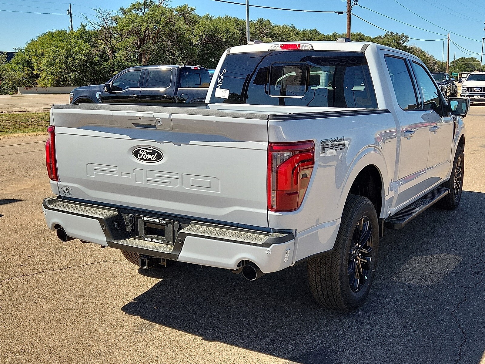 2025 Ford F-150 Lariat photo 4