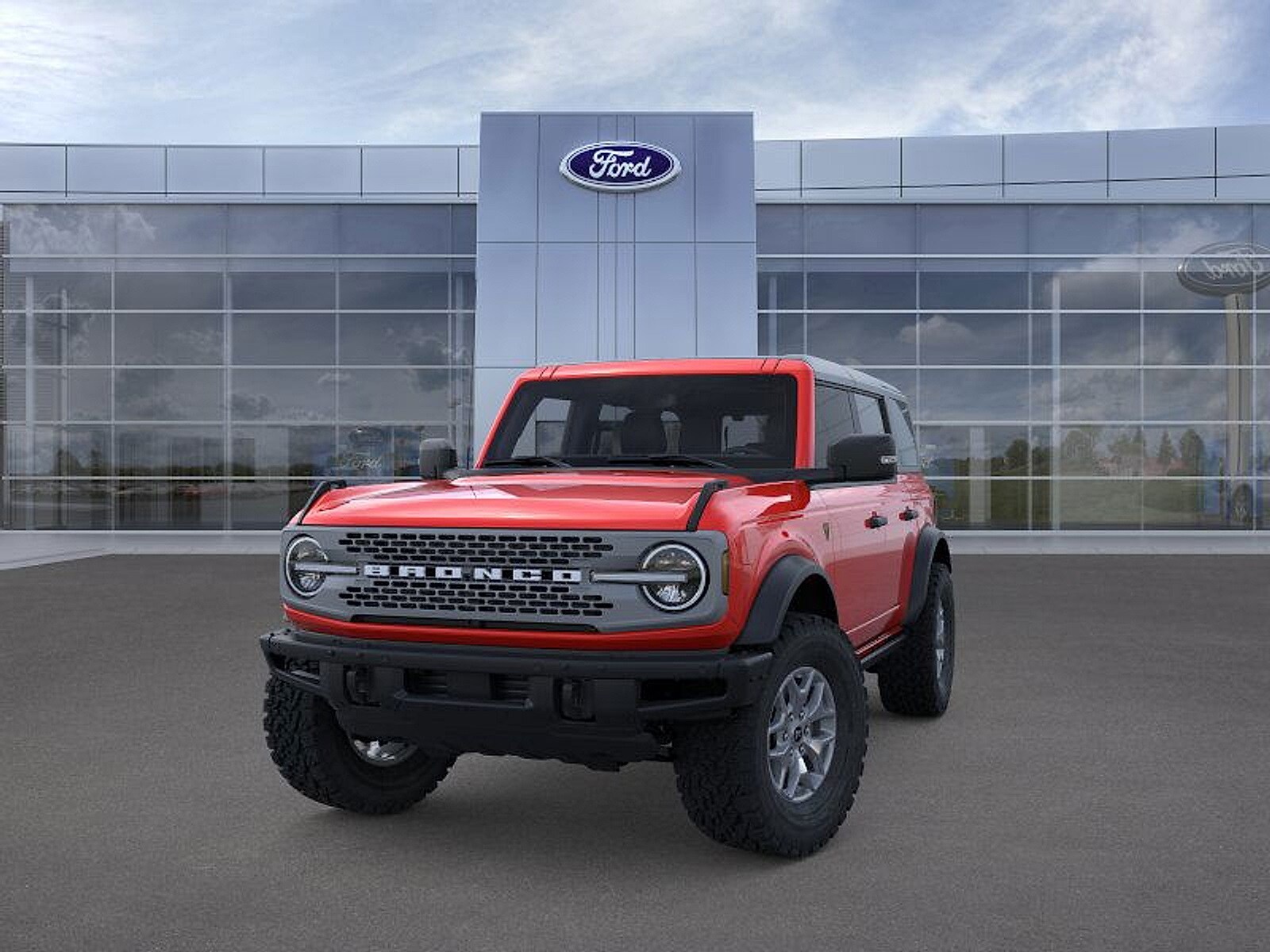 2024 Ford Bronco Badlands photo 2