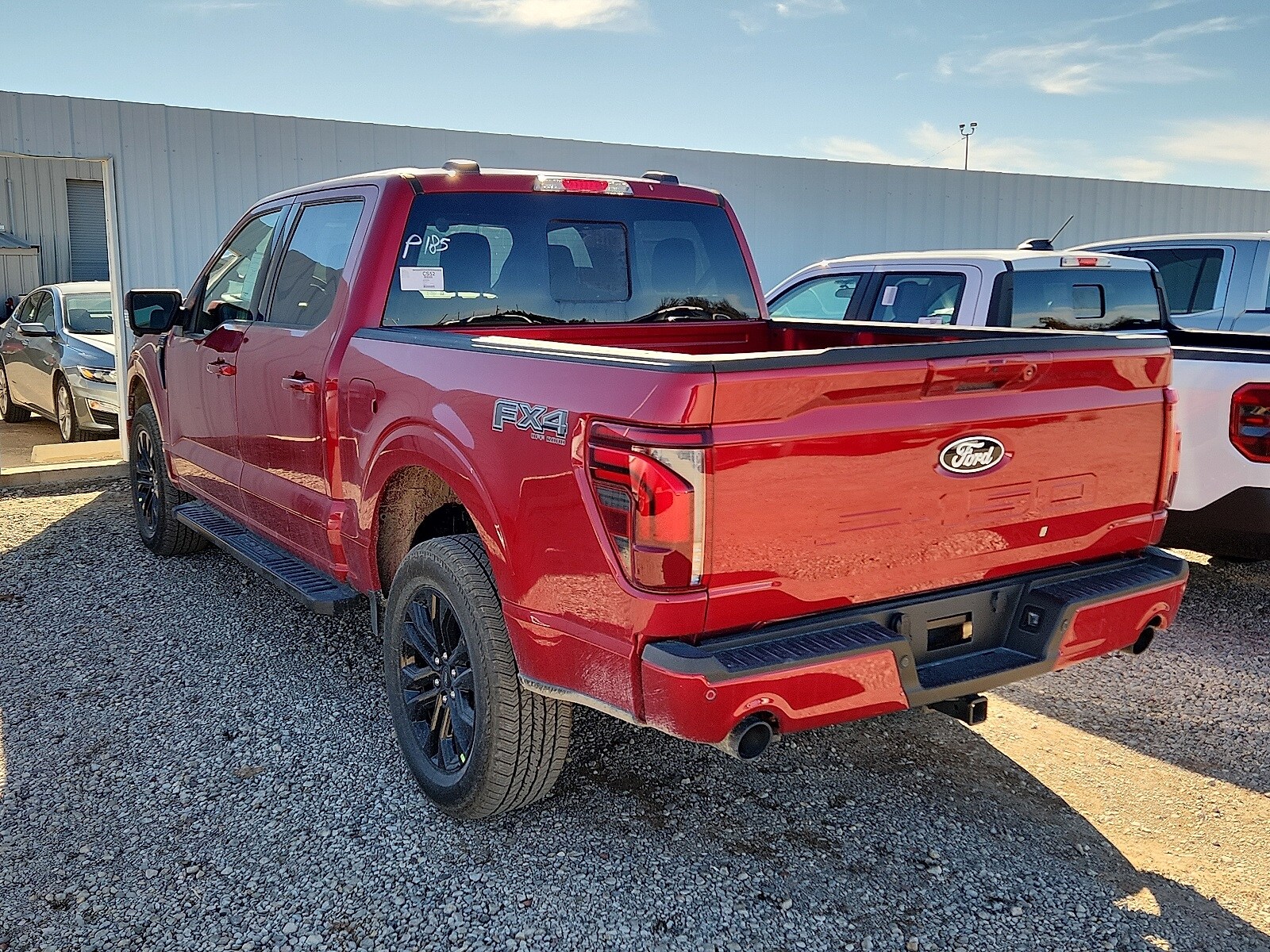 2025 Ford F-150 Lariat photo 3