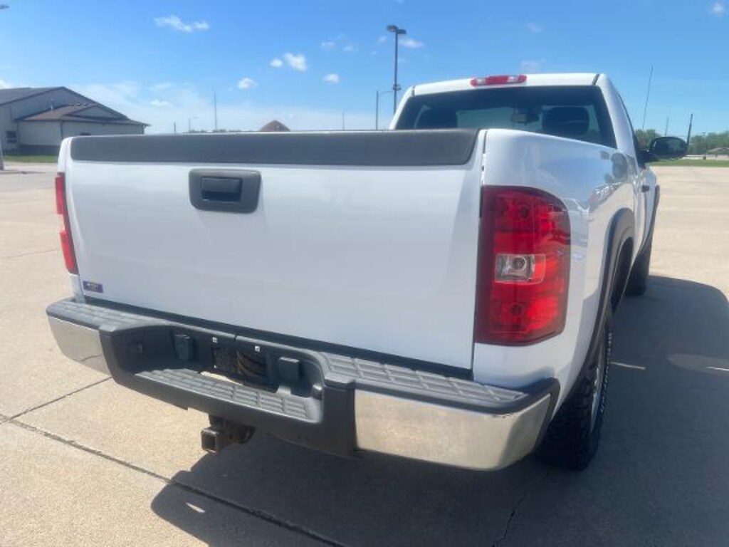 Used 2011 Chevrolet Silverado 1500 LT Truck