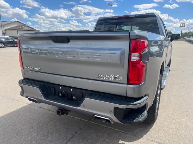 2019 Chevrolet Silverado 1500 High Country photo 4
