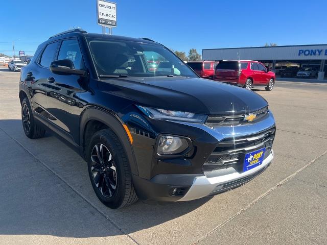 2021 Chevrolet Trailblazer LT photo 3