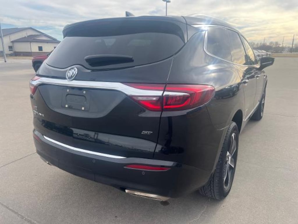 Used 2021 Buick Enclave Essence SUV