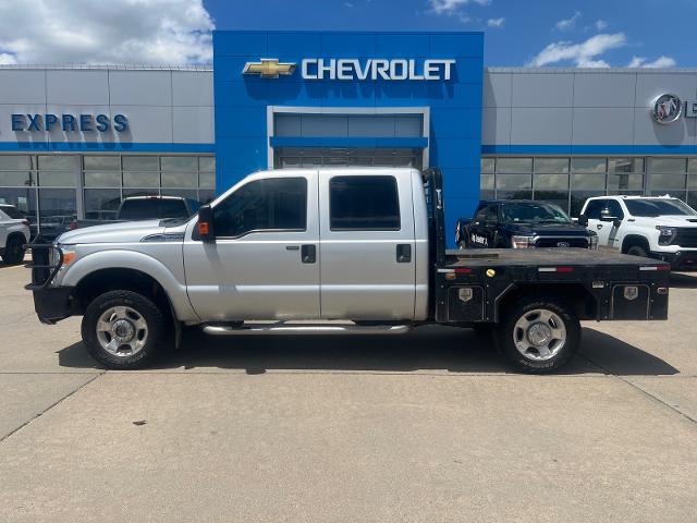 2016 Ford F-350 XL 4x4 Crew Cab 6-1/2' Box SRW's photo