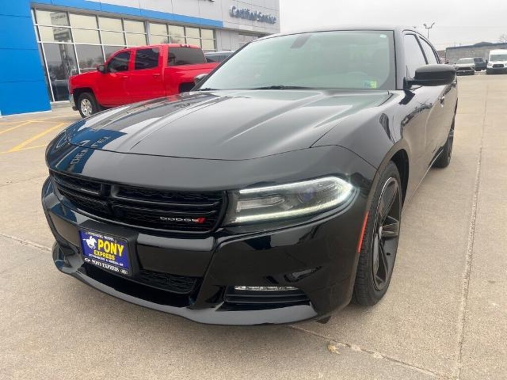 Used 2018 Dodge Charger R/T Sedan