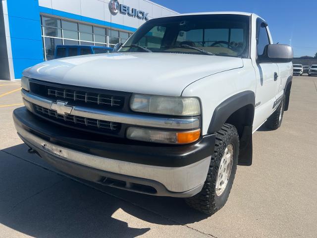 Used 1999 Chevrolet Silverado BASE with VIN 1GCEK14TXXZ181382 for sale in Minden, NE