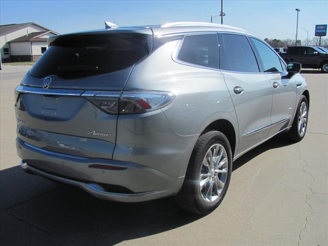 2024 Buick Enclave Avenir photo 3