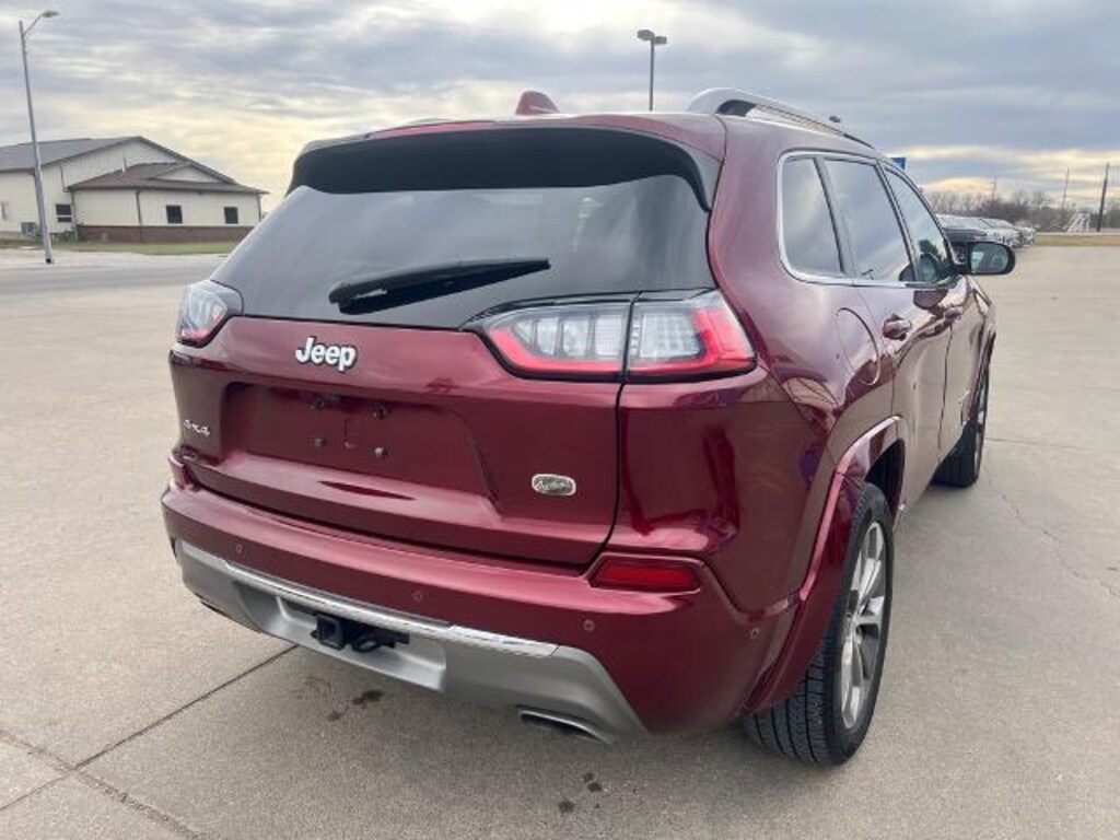 Used 2019 Jeep Cherokee Overland SUV