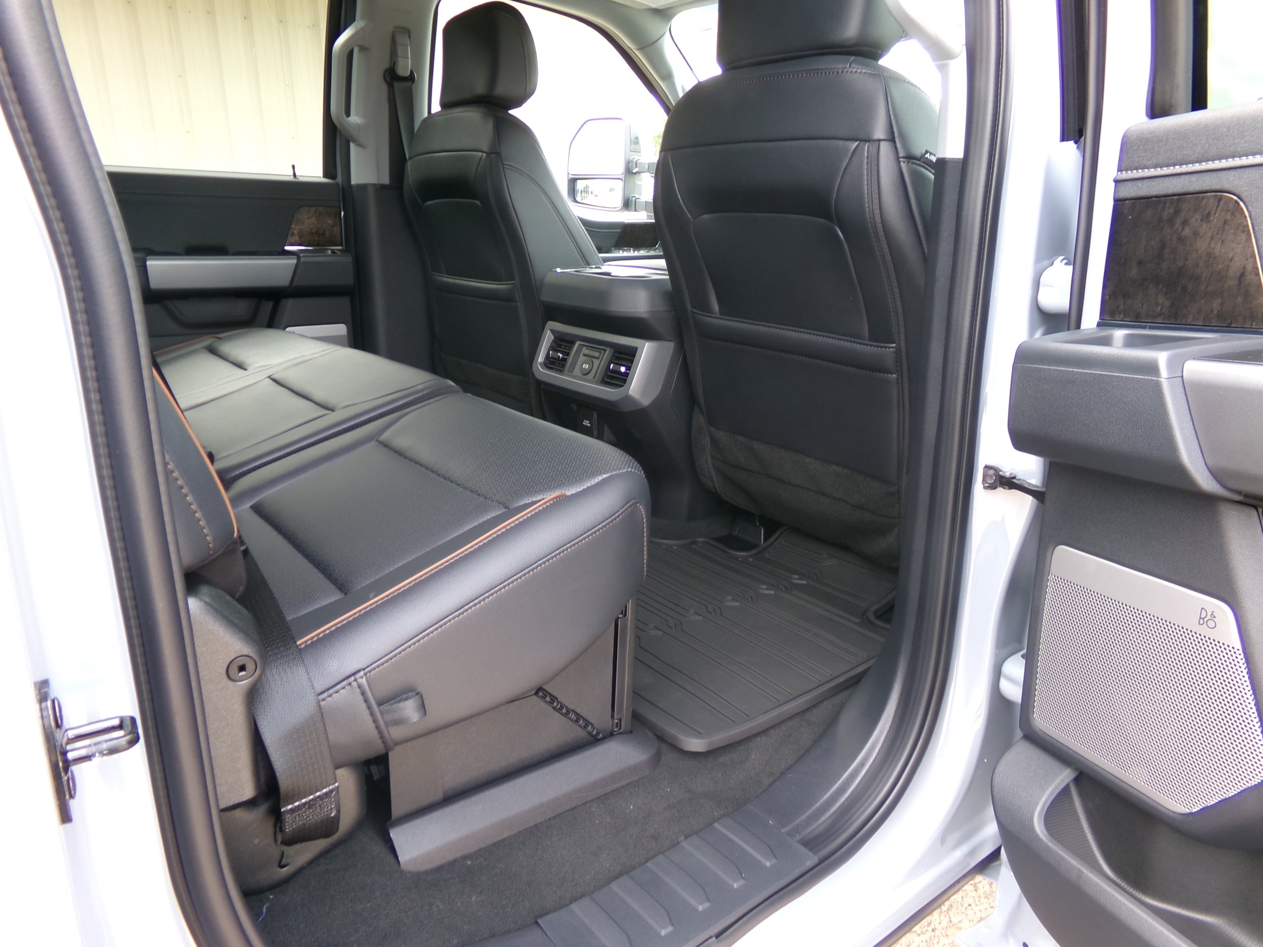 2025 Ford F-250 Super Duty Lariat - Photo 12