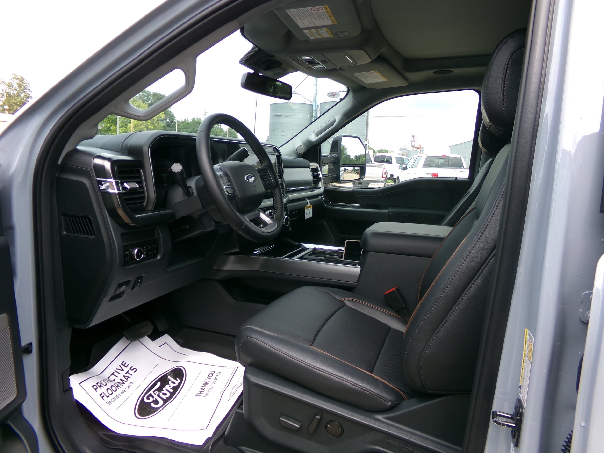 2025 Ford F-250 Super Duty Lariat - Photo 9
