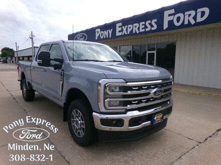 2025 Ford Super Duty F-250 Lariat TRUCK