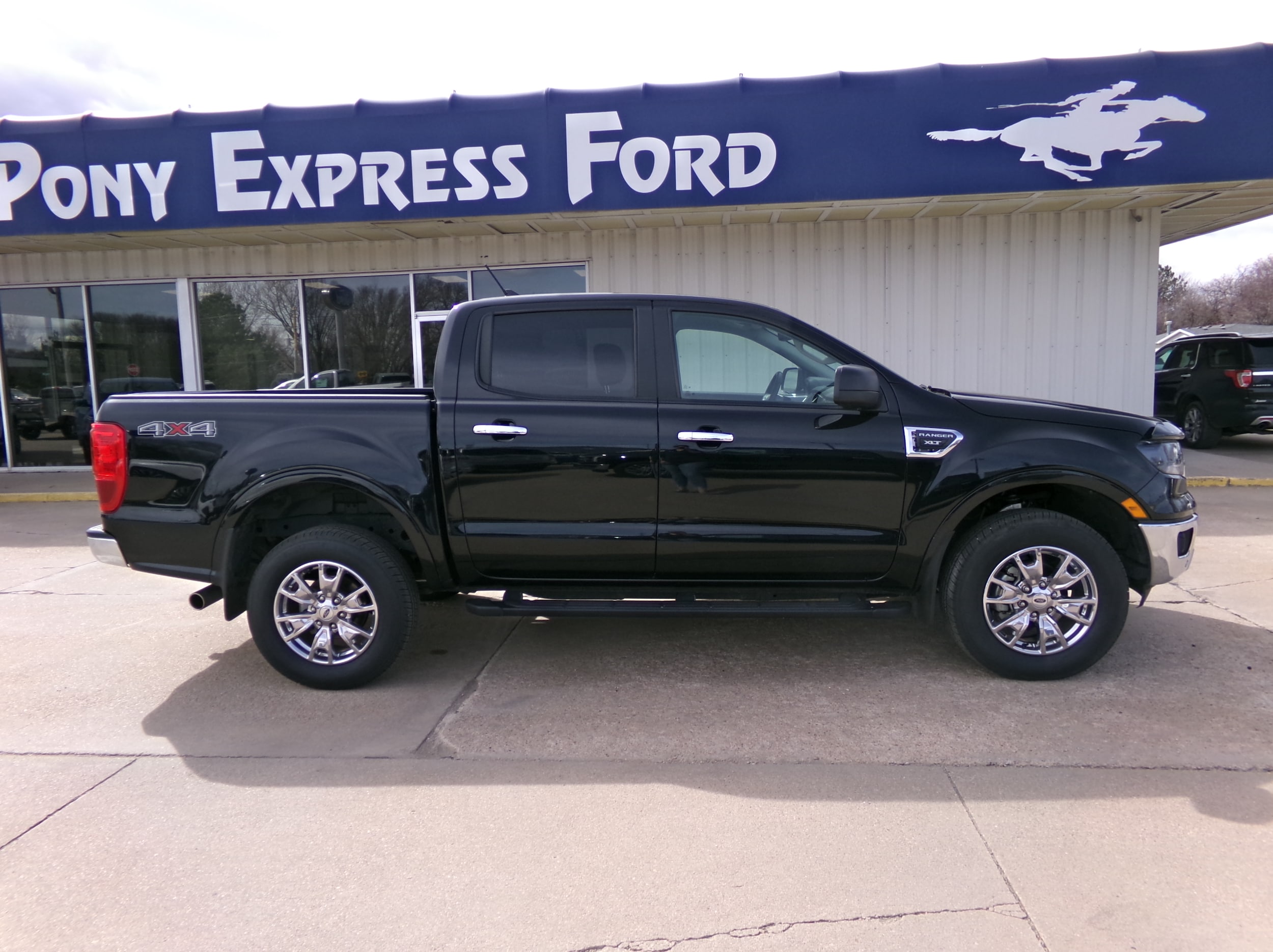 Used 2019 Ford Ranger XLT with VIN 1FTER4FH3KLA27338 for sale in Minden, NE