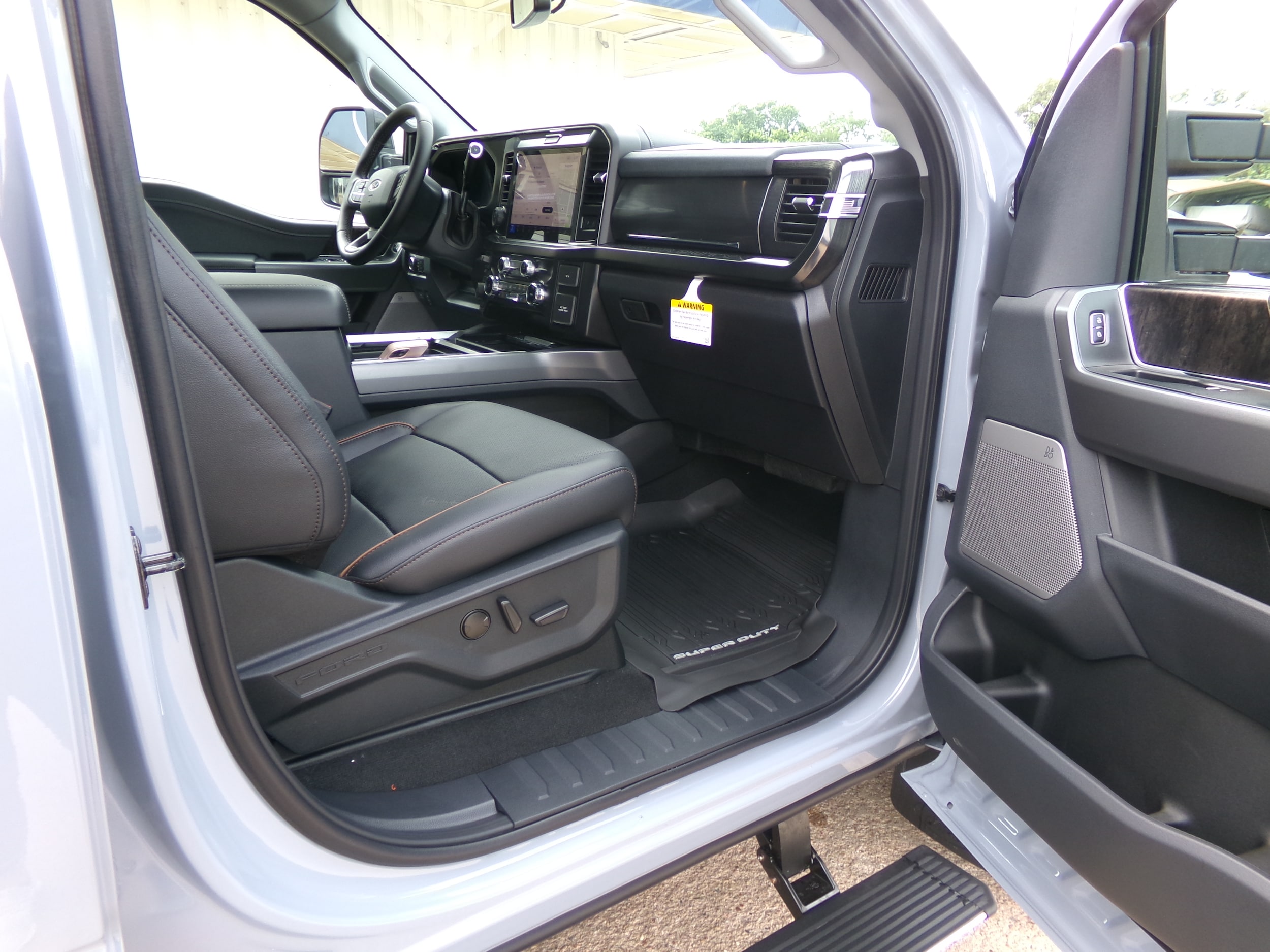 2025 Ford F-250 Super Duty Lariat - Photo 11