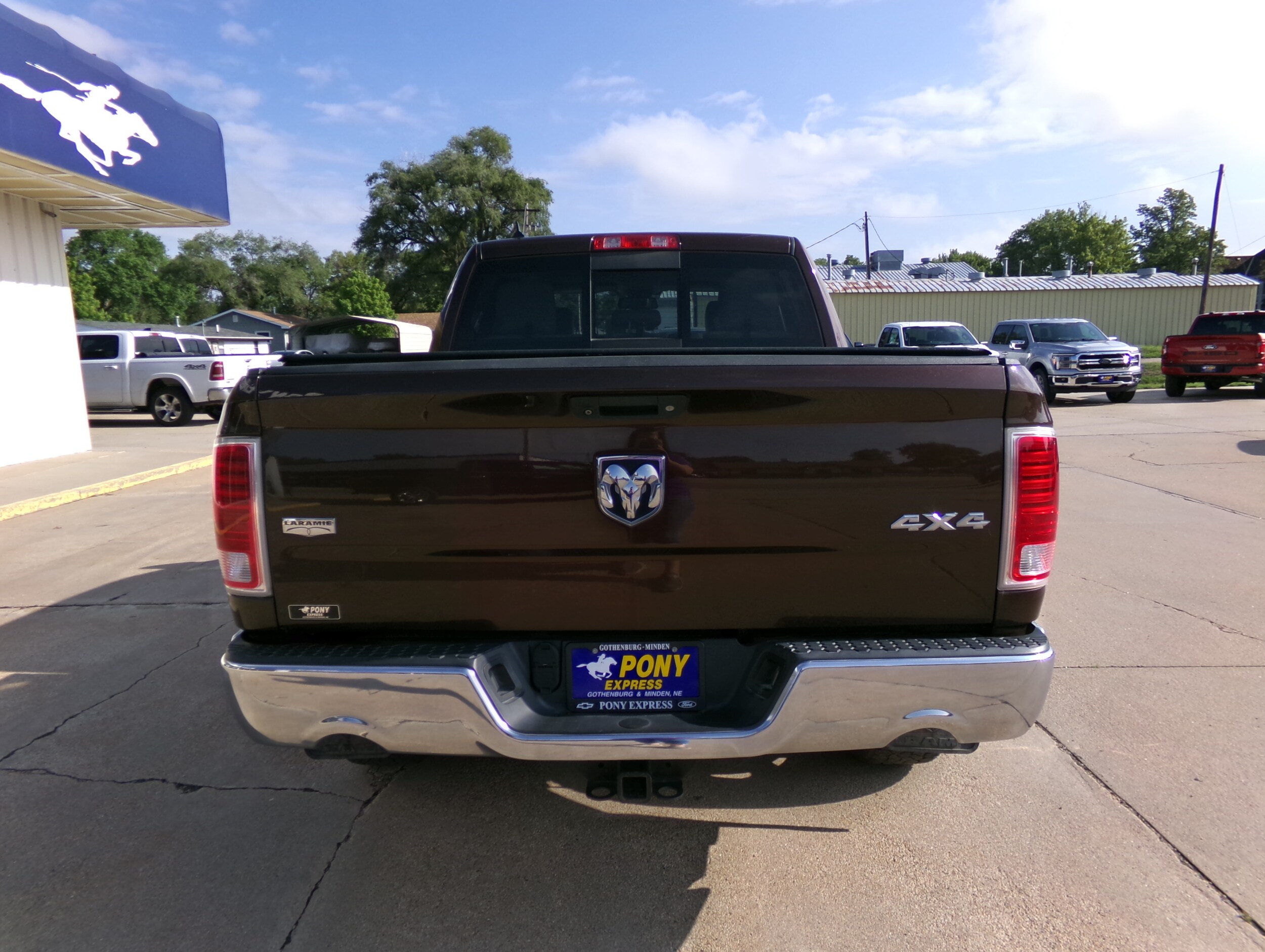 2015 Ram 1500 Laramie photo 3