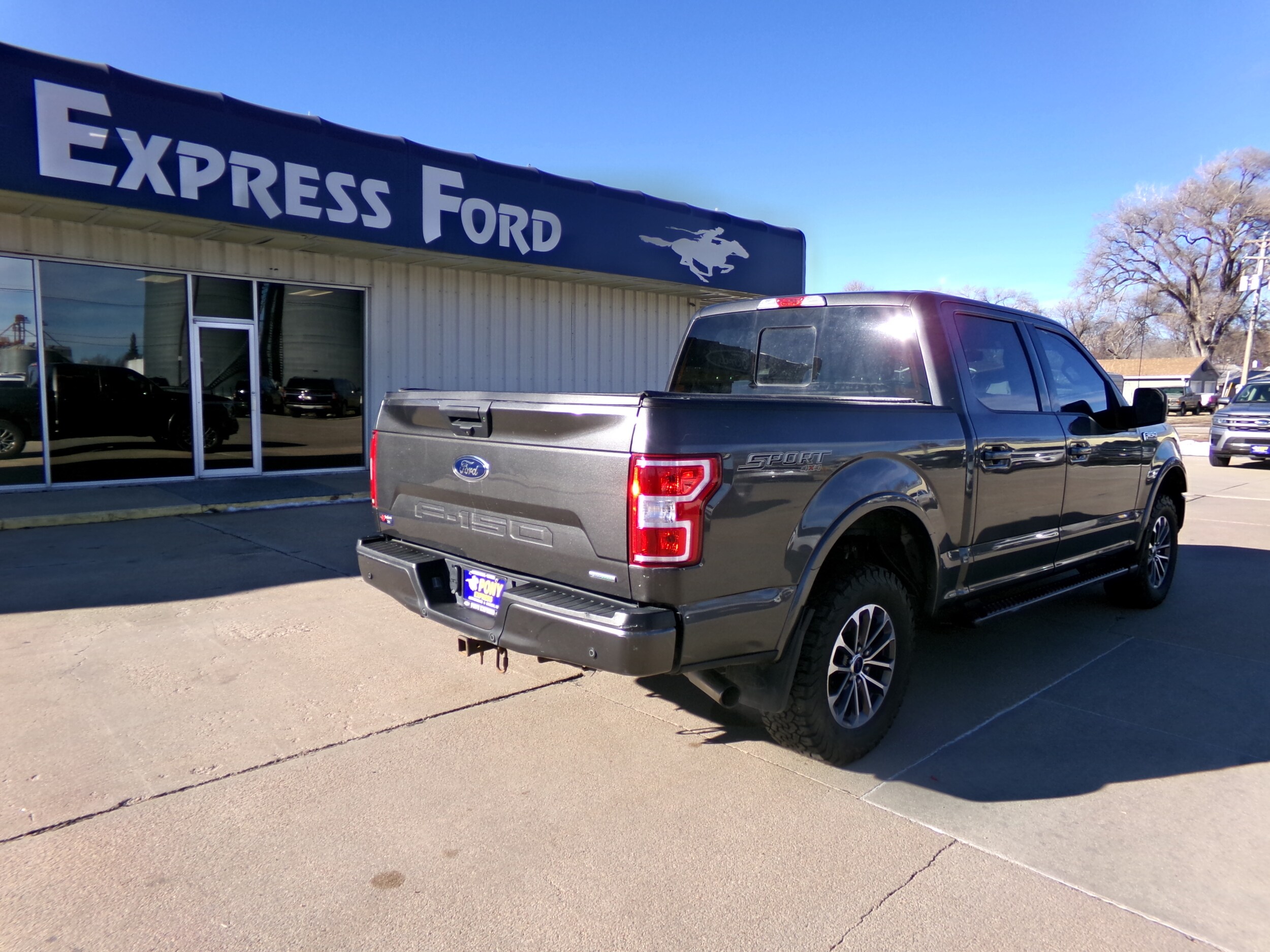 2019 Ford F-150 XLT photo 3