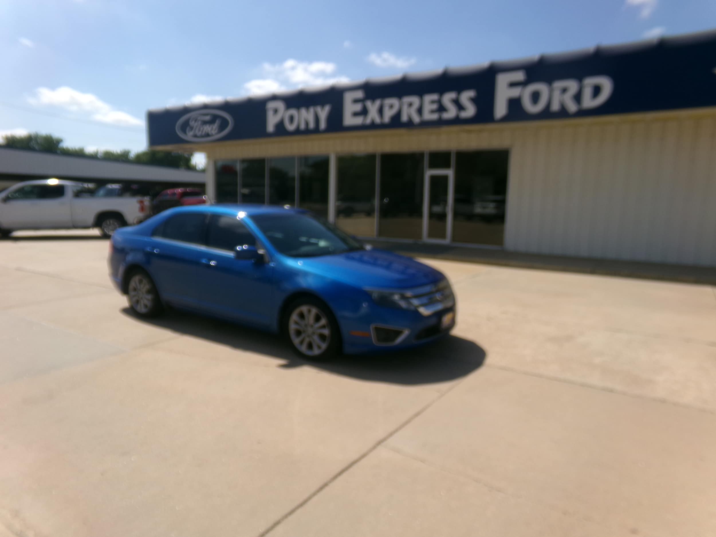 Used 2011 Ford Fusion SEL with VIN 3FAHP0JAXBR258072 for sale in Minden, NE