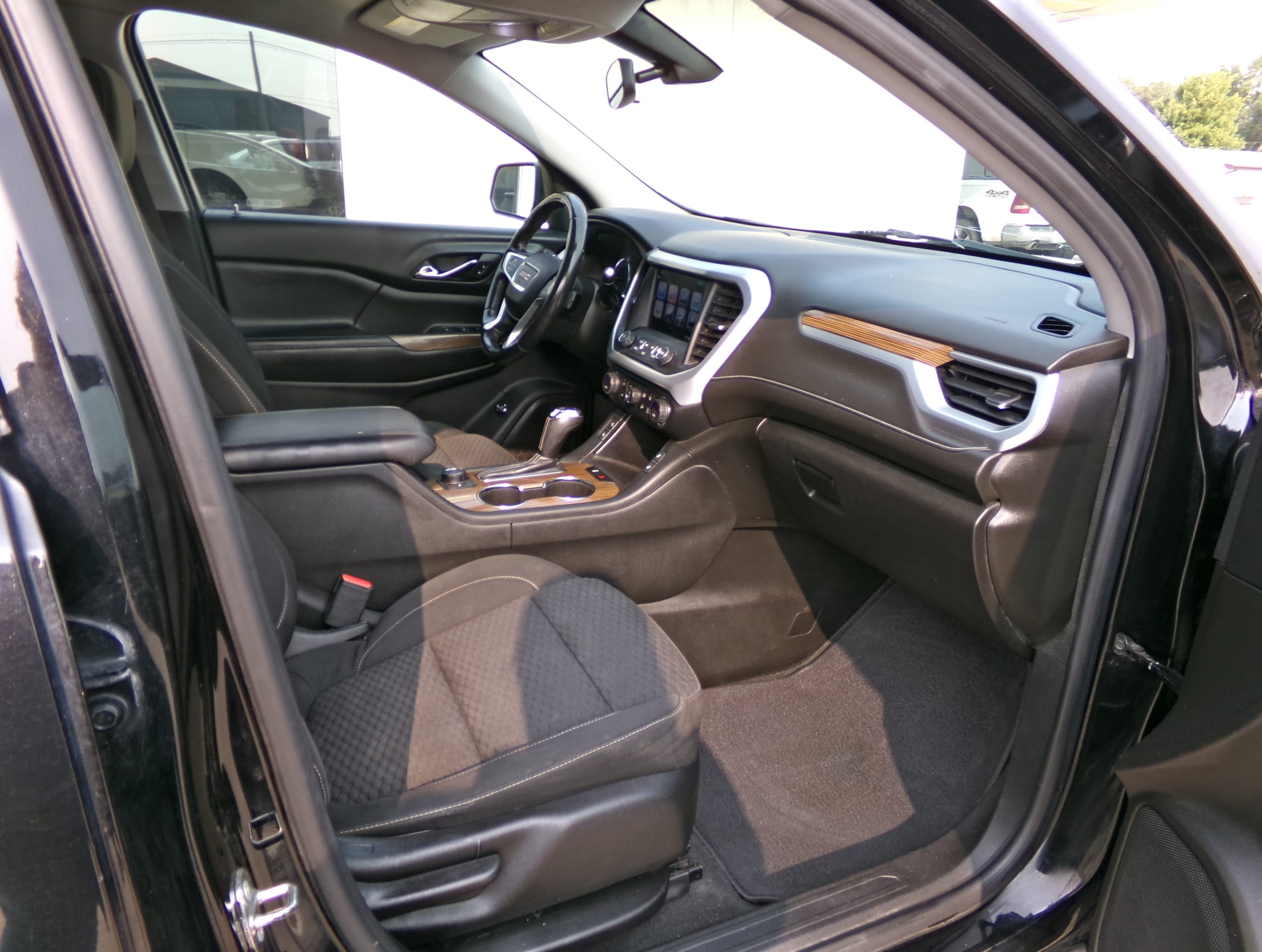 2018 GMC Acadia SLE-2 - Photo 12