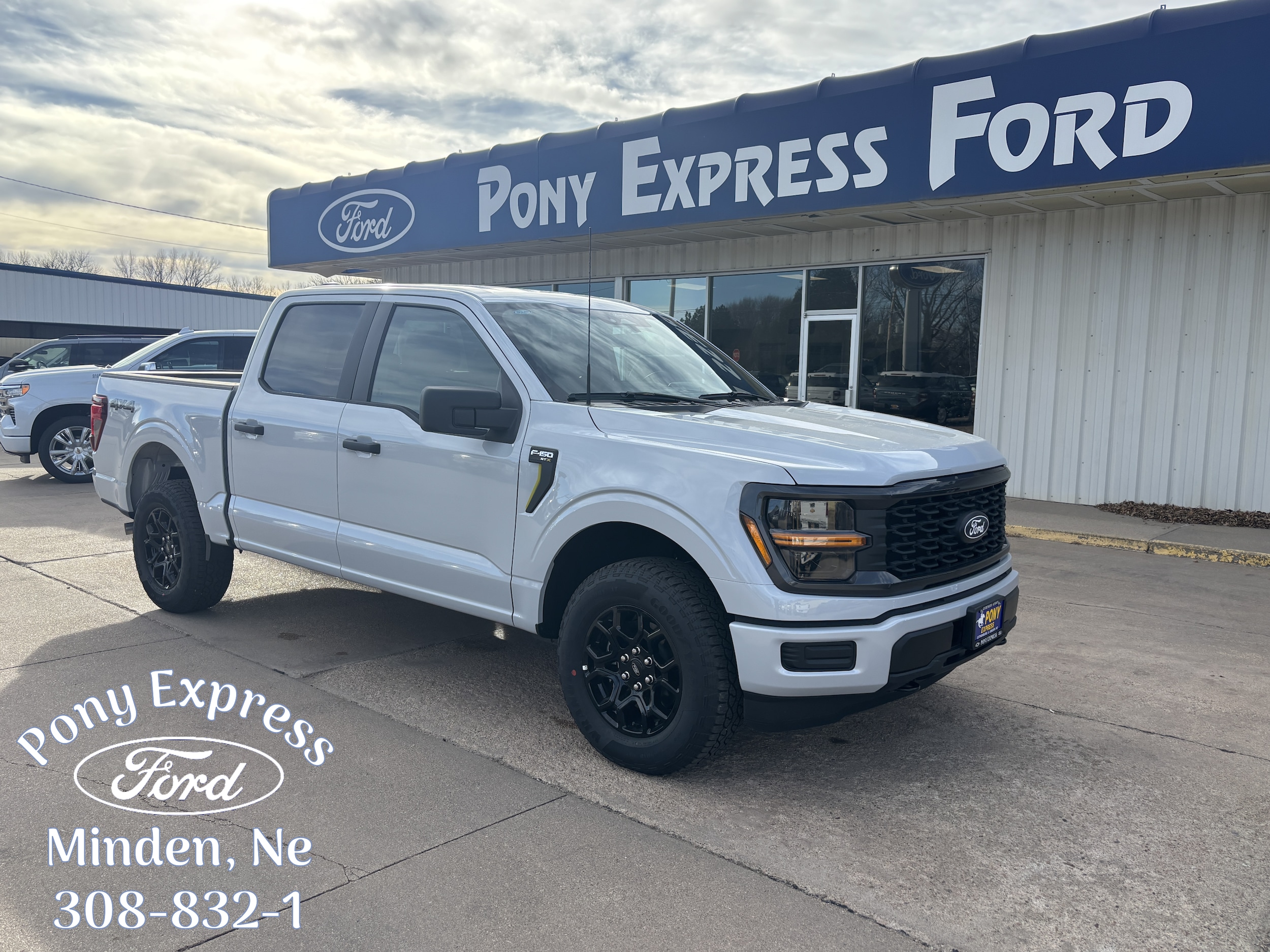 2025 Ford F-150 STX's photo