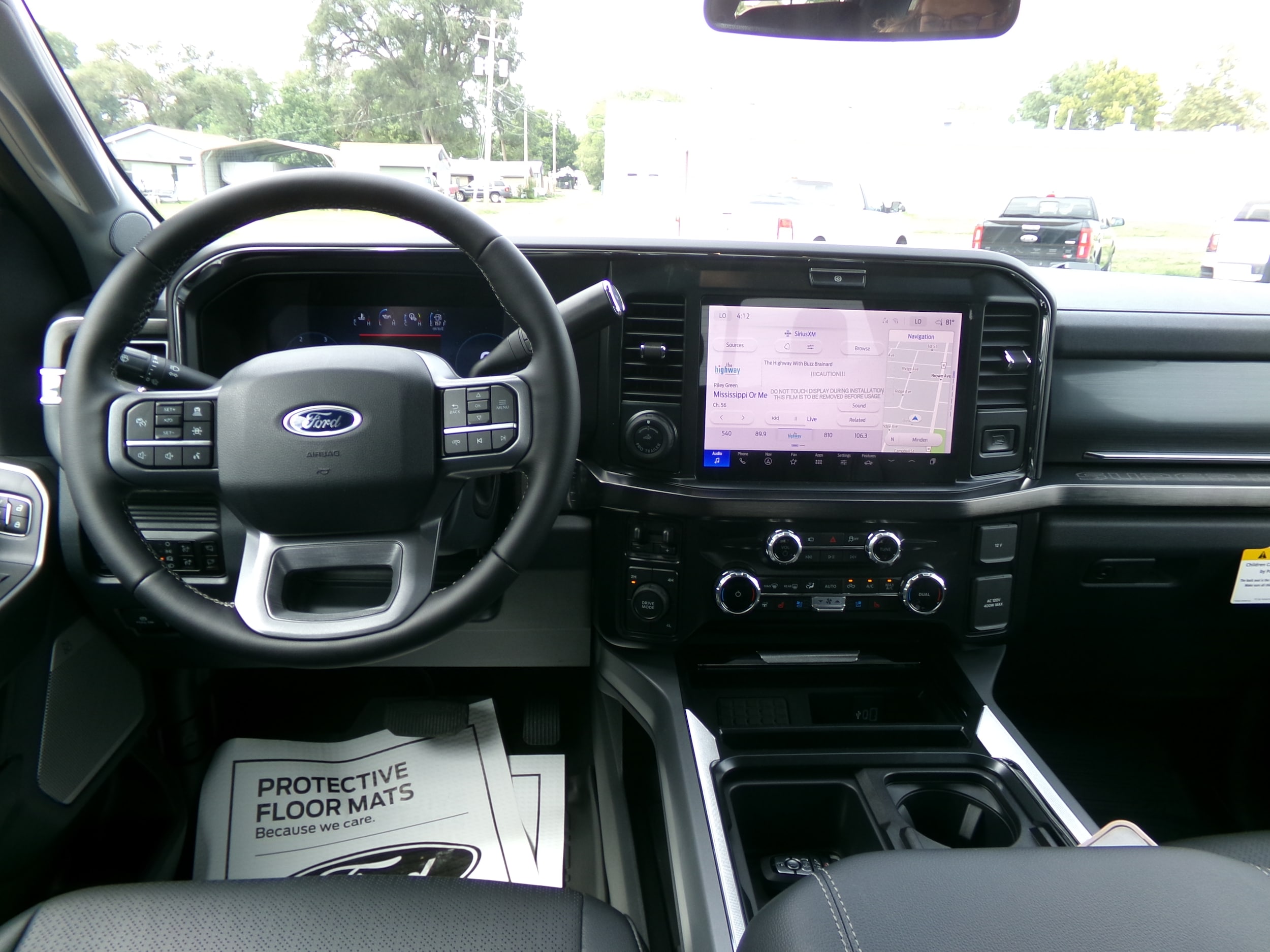 2025 Ford F-250 Super Duty Lariat - Photo 13