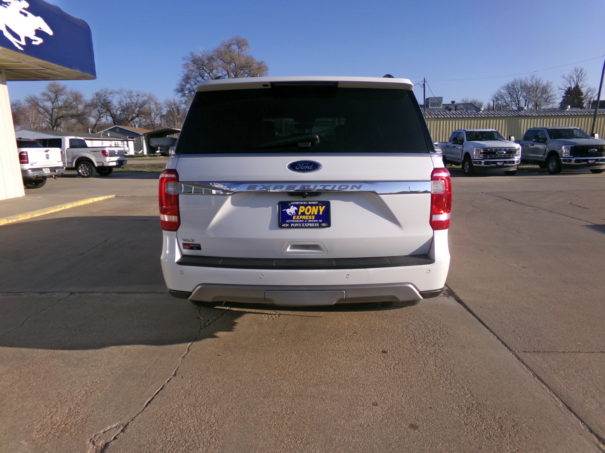 2021 Ford Expedition XLT photo 2