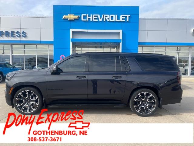 2025 Chevrolet Suburban RST's photo