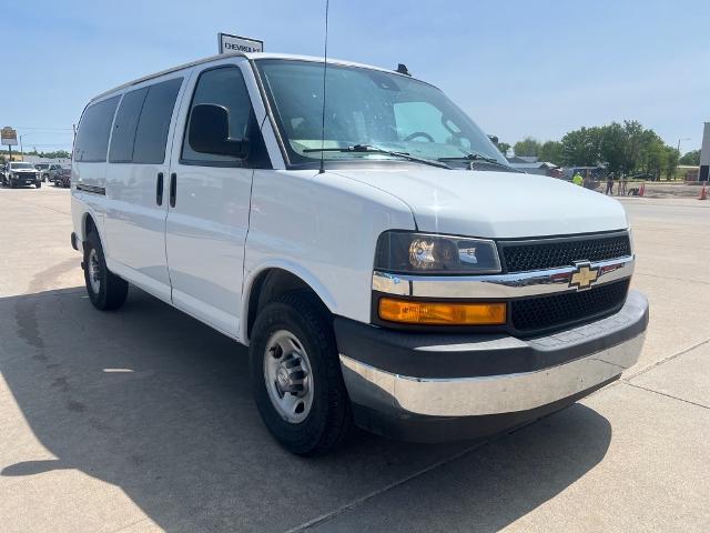 2019 Chevrolet Express 3500 LT Passenger Van photo 3