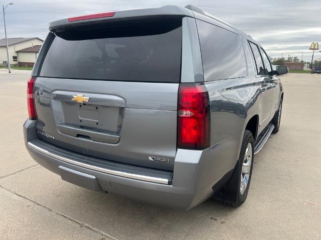 2018 Chevrolet Suburban Premier photo 2