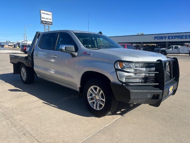 2022 Chevrolet Silverado 1500 LT photo 3