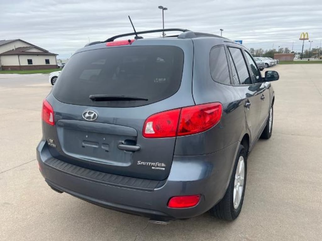 Used 2009 Hyundai Santa Fe SE SUV