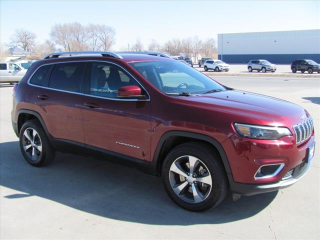 Used 2019 Jeep Cherokee Limited with VIN 1C4PJMDN3KD179459 for sale in Minden, NE