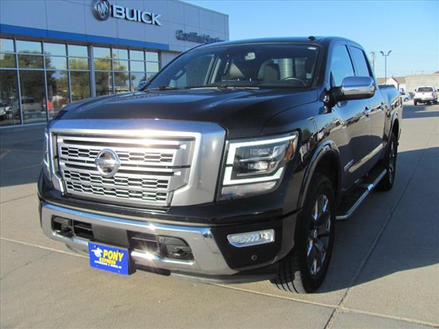 2021 Nissan Titan Platinum Reserve Crew Cab photo 2