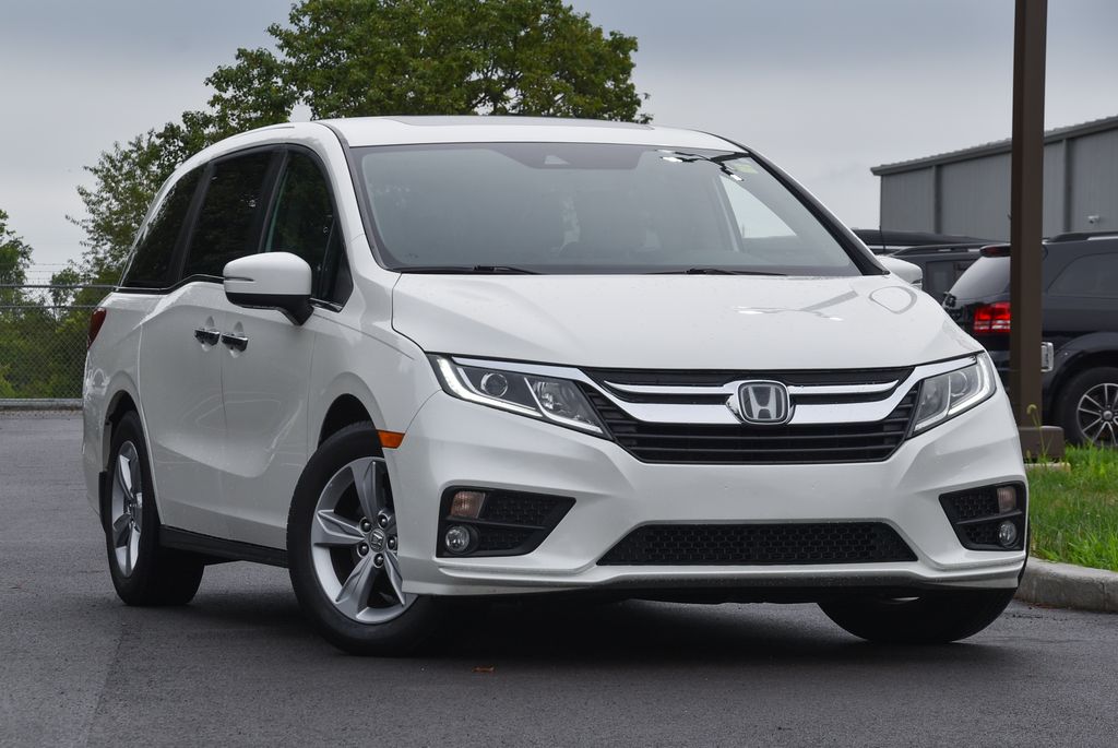 Used 2018 Honda Odyssey EX-L with VIN 5FNRL6H74JB051703 for sale in Nicholasville, KY