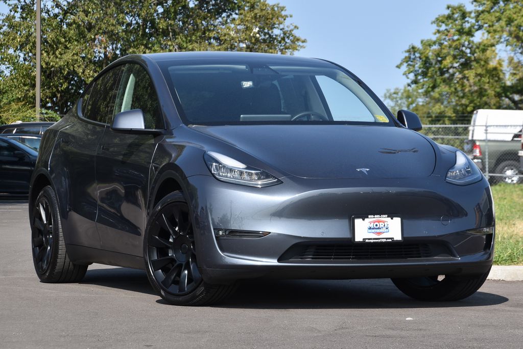 Used 2022 Tesla Model Y Long Range with VIN 7SAYGDEE7NF412759 for sale in Nicholasville, KY