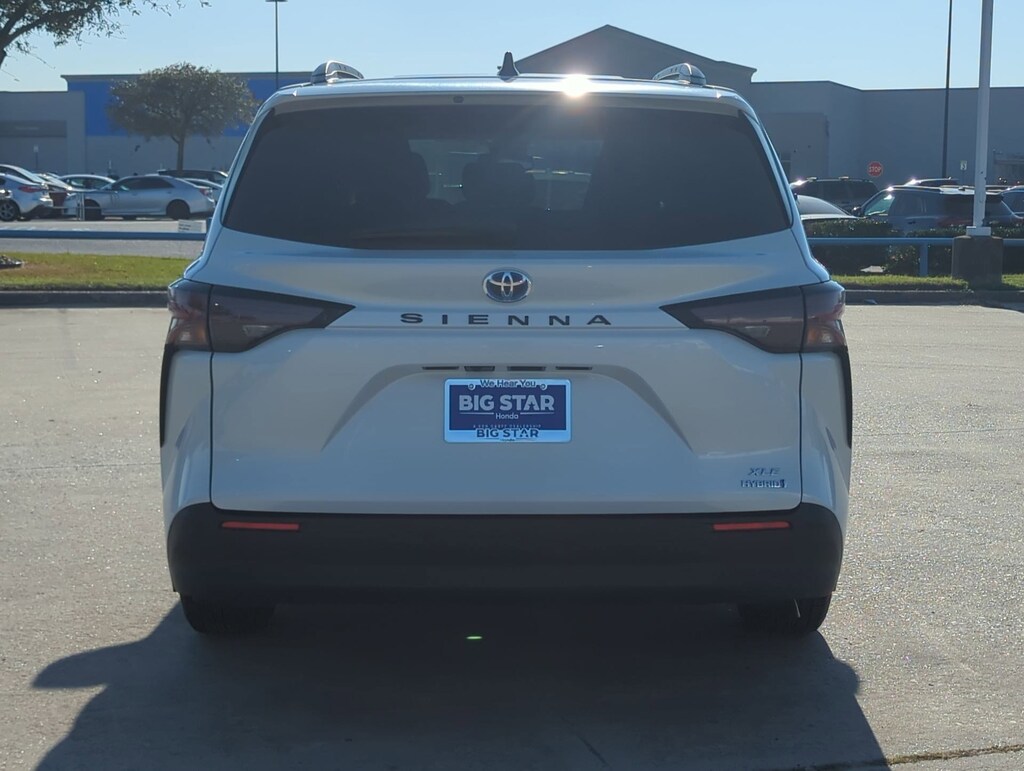Certified 2024 Toyota Sienna XLE 7 Passenger Van Passenger Van