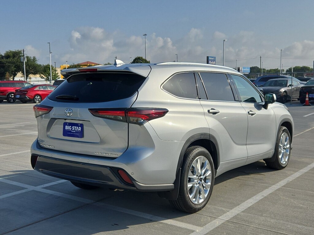 Certified 2025 Toyota Highlander Limited SUV