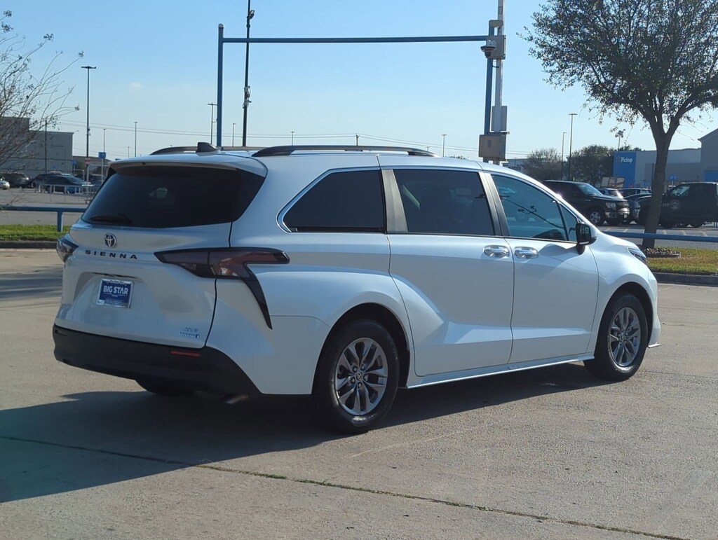 Certified 2024 Toyota Sienna XLE 7 Passenger Van Passenger Van