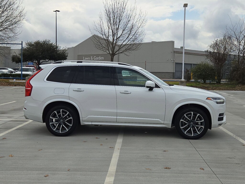 Used 2019 Volvo XC90 T6 Momentum SUV