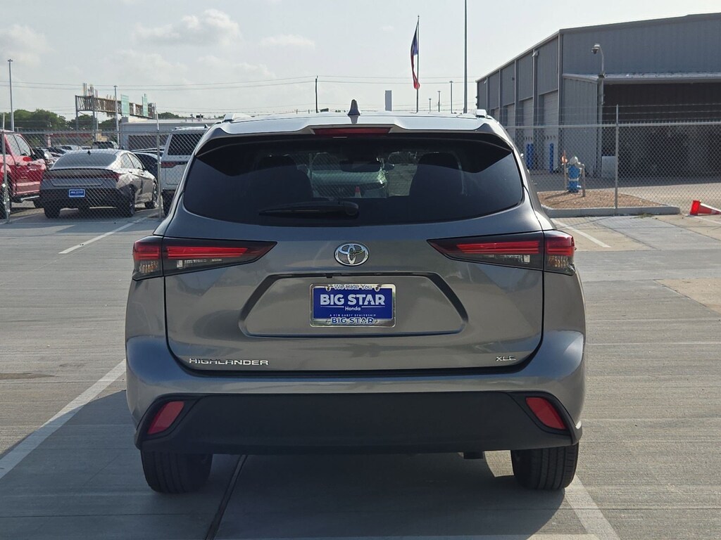 Certified 2025 Toyota Highlander XLE SUV
