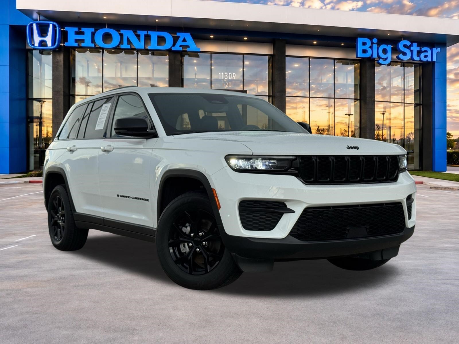 Certified 2024 Jeep Grand Cherokee Altitude SUV